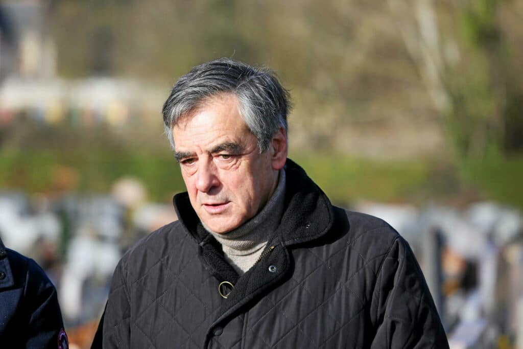 Actualités françaises: François Fillon définitivement jugé coupable, un nouveau procès aura lieu #France